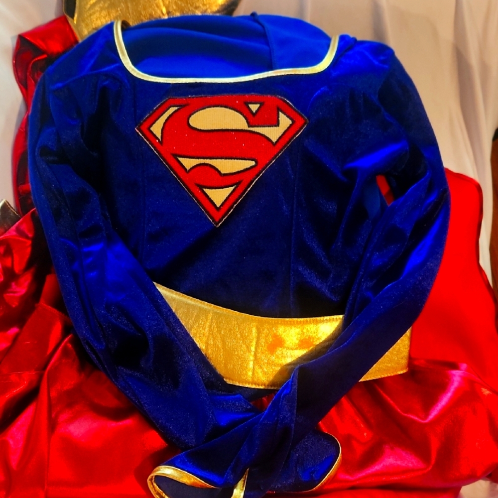 Superman Adult Costume in Blue and Red Superman And Super Girl Couples Costume.